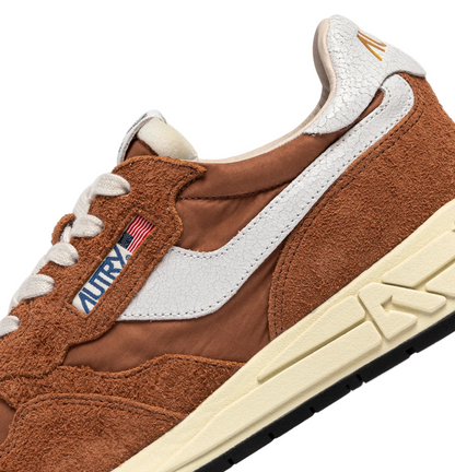 AUTRY SNEAKERS SNEAKERS REELWIND LOW IN NYLON E SUEDE BROWN SUGAR E BIANCO