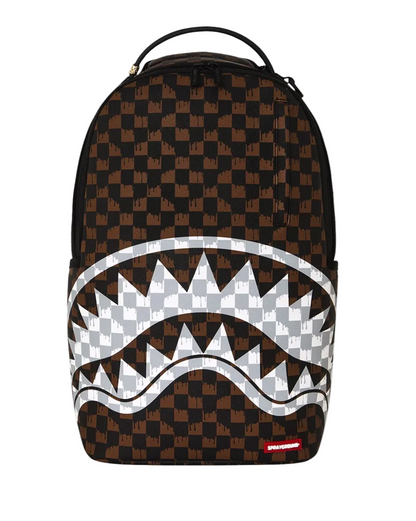 Zaino Sprayground "Drip Checker" a Scacchi Marroni con Shark Mouth Bianca – Edizione Limitata